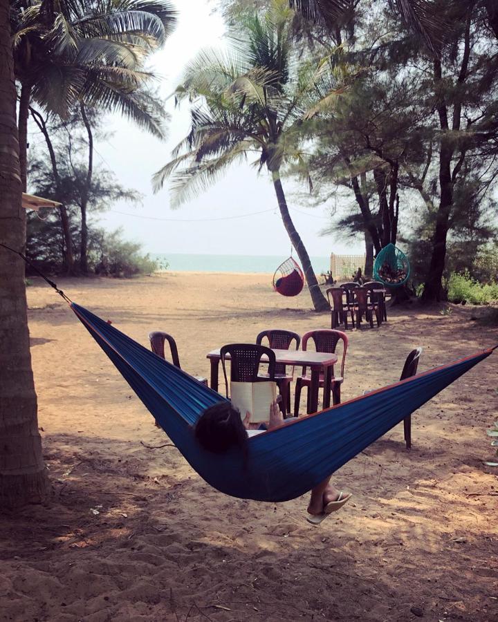 Blue Lagoon Beach Resort โกการ์นา ภายนอก รูปภาพ