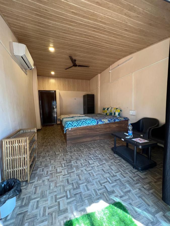 Blue Lagoon Beach Resort โกการ์นา ภายนอก รูปภาพ